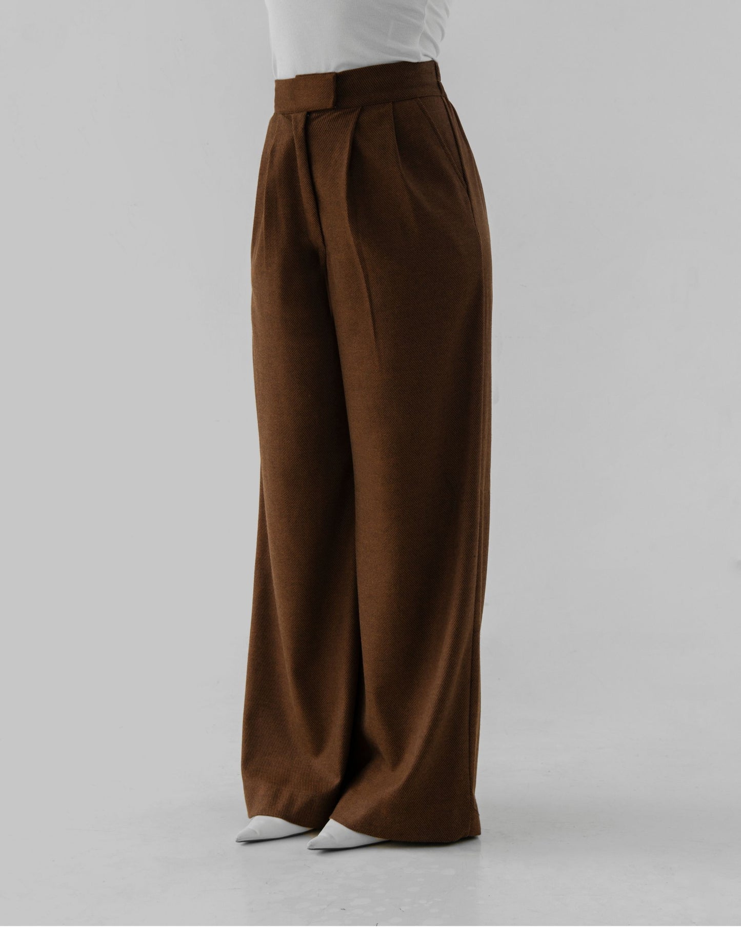 Caramel brown wide trousers